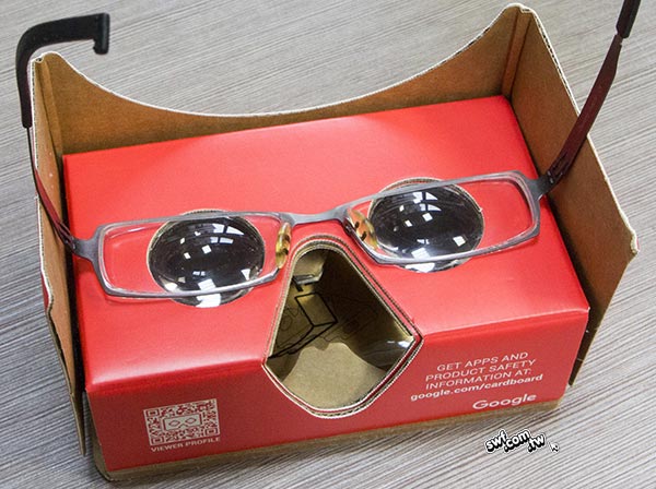 Google Cardboard VR眼鏡

