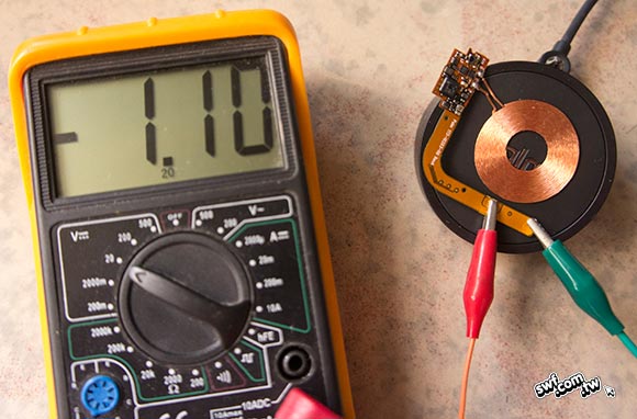 用電錶測量Touchstone感應線圈的輸出電壓