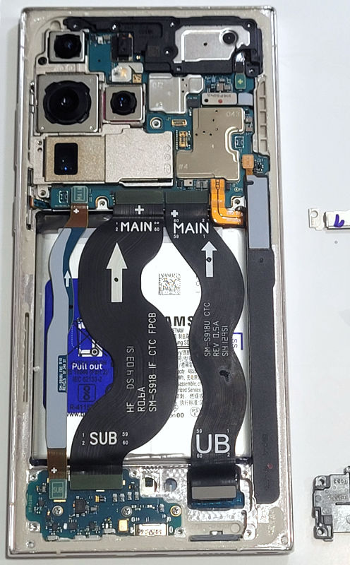 拆掉無線充電器