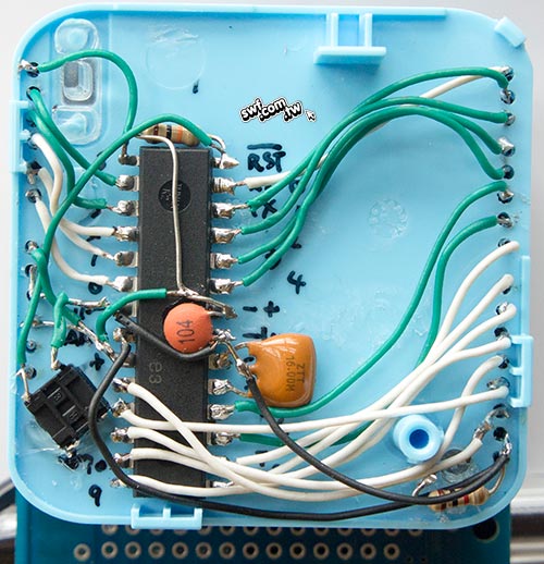 焊接好導線和杜邦排插的自製Arduino