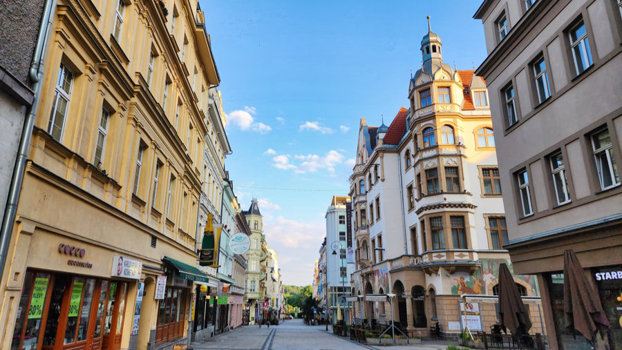 卡羅維瓦利溫泉小鎮 